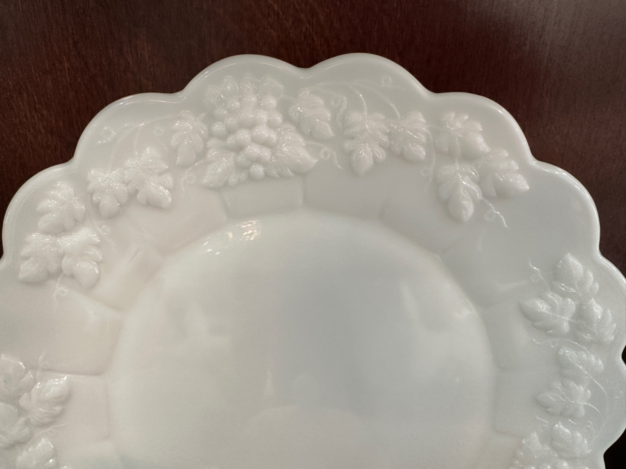(18) Vintage Collection Of Milk Glass Some By Westmoreland Glass Company [Photo 11]
