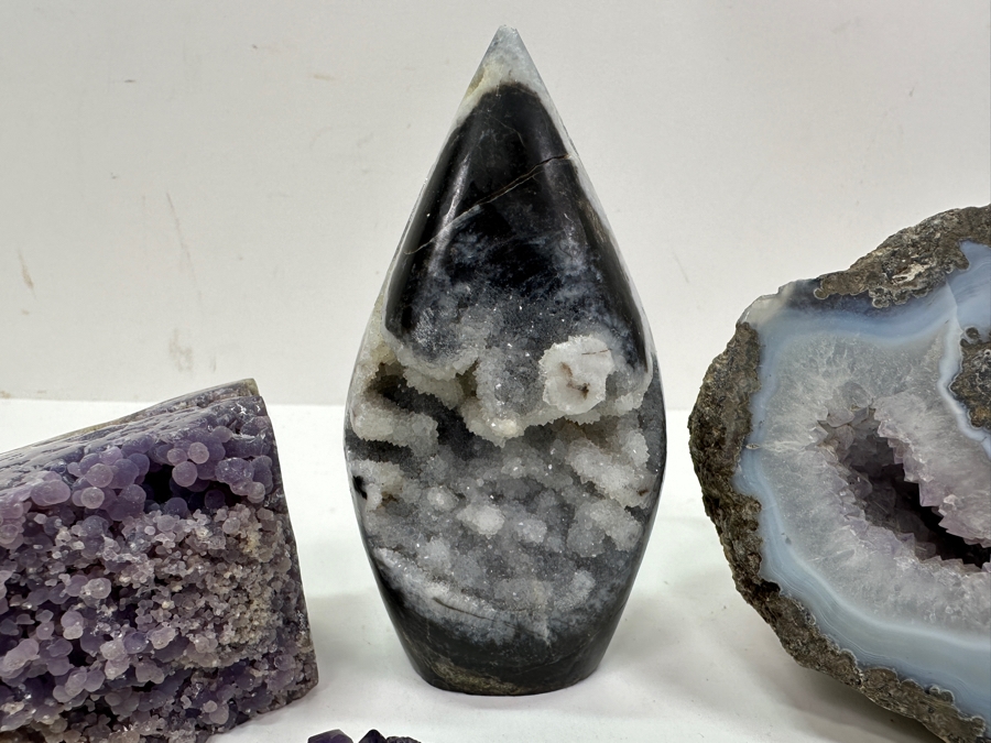 (5) Collection Of Various Rocks / Geodes [Photo 2]
