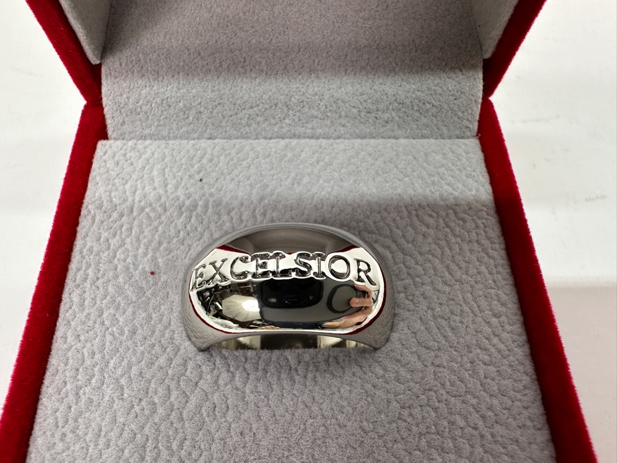 New Stan Lee Excelsior Ring [Photo 2]