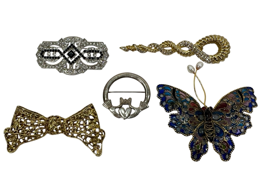 (1) Sterling Silver Brooch Pin (Center) & (4) Costume Brooches Pins