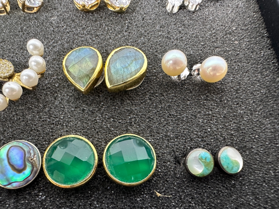 (21) Pairs Of Sterling Silver Earrings 68.7g [Photo 5]