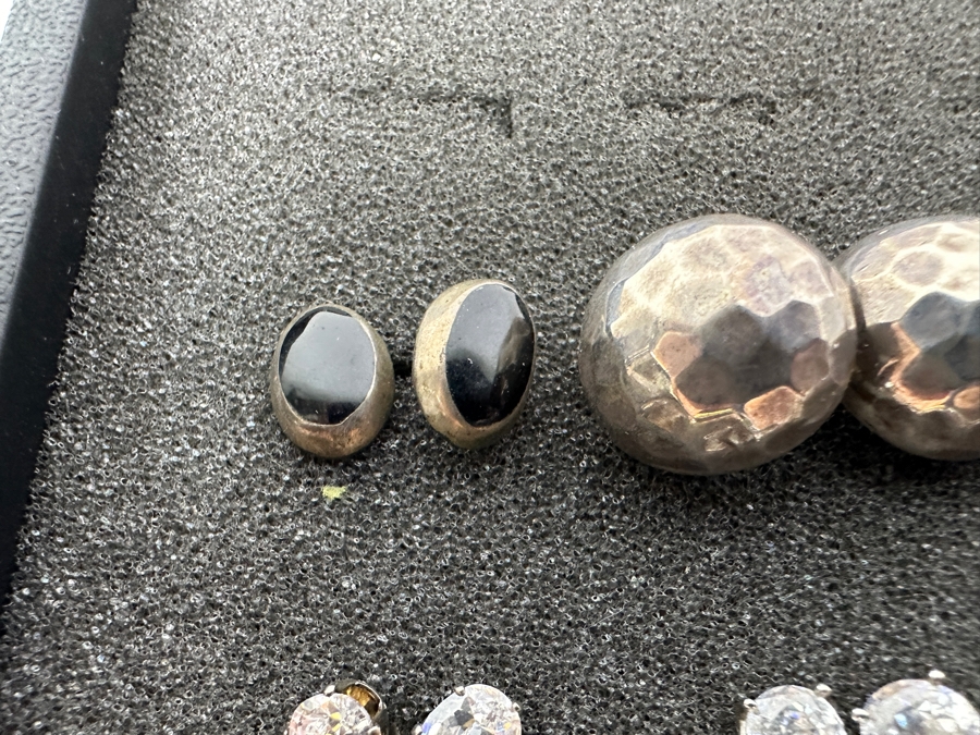 (21) Pairs Of Sterling Silver Earrings 68.7g [Photo 17]