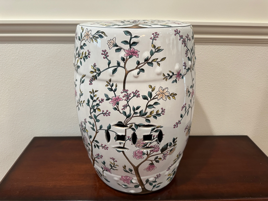 Safavieh Blooming Tree Ceramic Decorative Garden Stool 17.5'H [Photo 2]