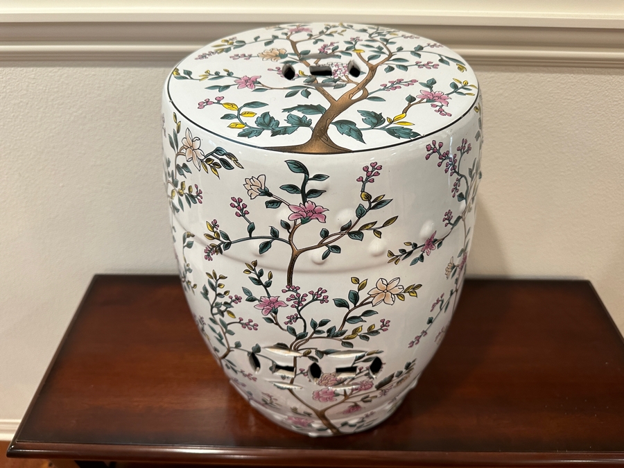 Safavieh Blooming Tree Ceramic Decorative Garden Stool 17.5'H [Photo 3]