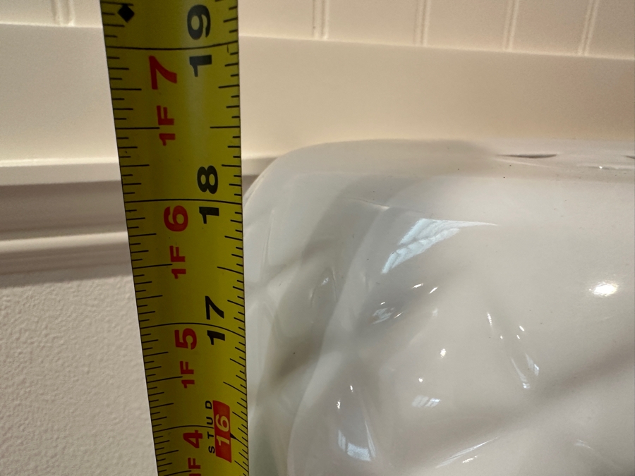 White Ceramic Decorative Garden Stool 18'H [Photo 5]