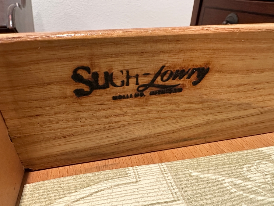 Vintage Sligh-Lowry Small 9-Drawer Desk With Leather Top 45.5W X 22.5D X 29.5H [Photo 5]