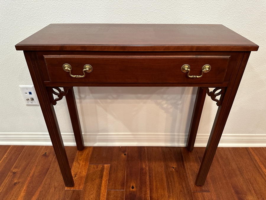 Ethan Allen 1-Drawer Console Table 28W X 11D X 28H [Photo 2]