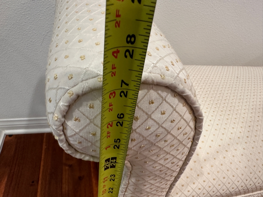 Ethan Allen Upholstered Bench 50W X 18D X 27.5H [Photo 8]