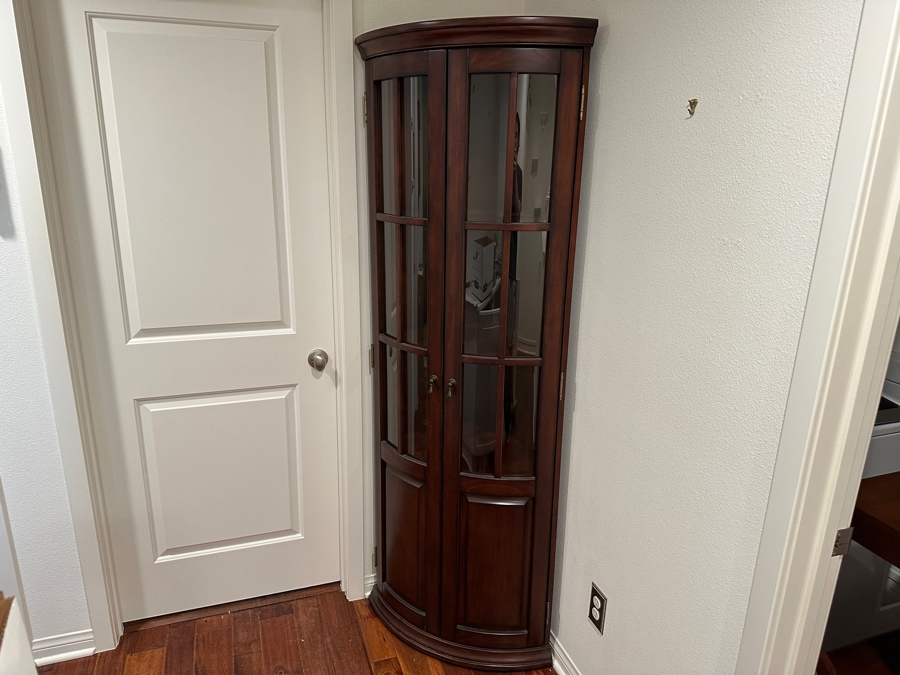Ballard Designs Corner Curved Front Curio Display Cabinet 27W X 17D X 74.5H [Photo 1]