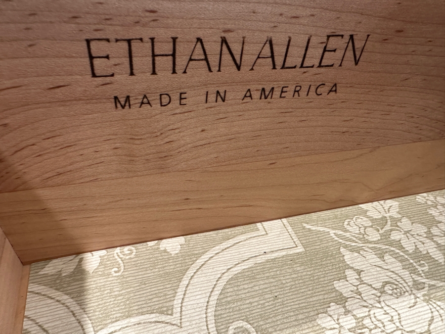 Ethan Allen Country Crossings Chest Of Drawers Double Dresser 58.5W X 19D X 33H [Photo 5]