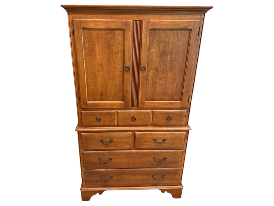 Ethan Allen Country Crossings Gentleman's Dresser Chest Of Drawers 36W X 20D X 62H [Photo 1]