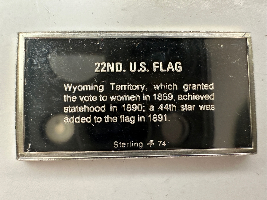 (42) Sterling Silver Ingots Franklin Mint Flags Of America Set With Official And Sovereign United States Flags (No Glass Top To Case) 12 X 5.5 Total Sterling Silver Weight 6.9oz [Photo 11]