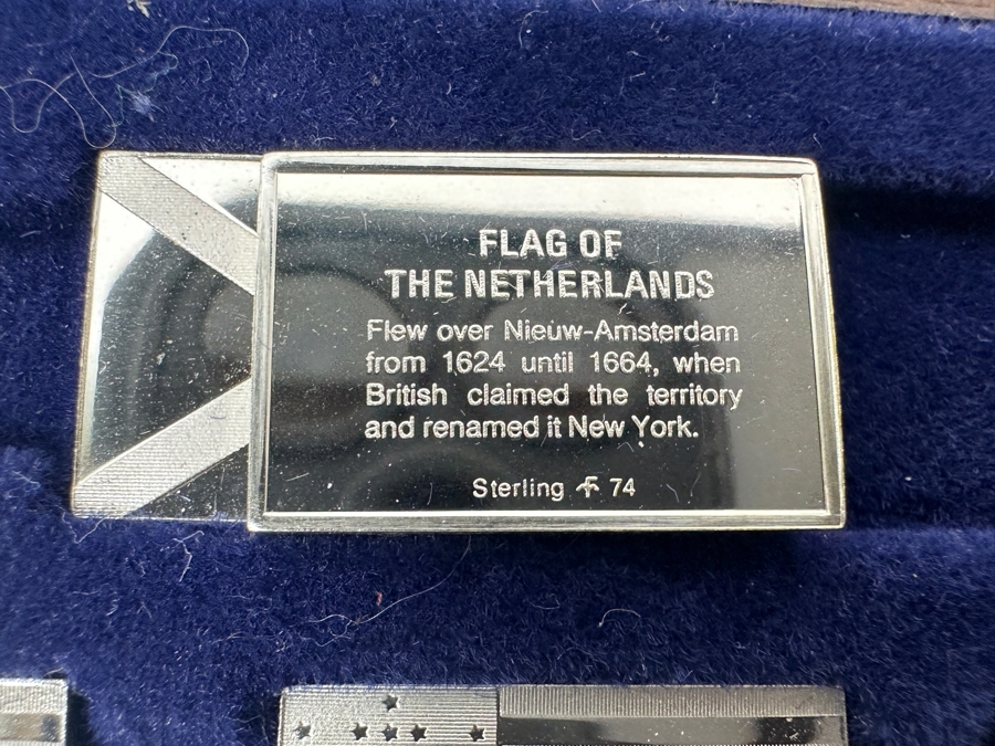 (42) Sterling Silver Ingots Franklin Mint Flags Of America Set With Official And Sovereign United States Flags (No Glass Top To Case) 12 X 5.5 Total Sterling Silver Weight 6.9oz [Photo 15]