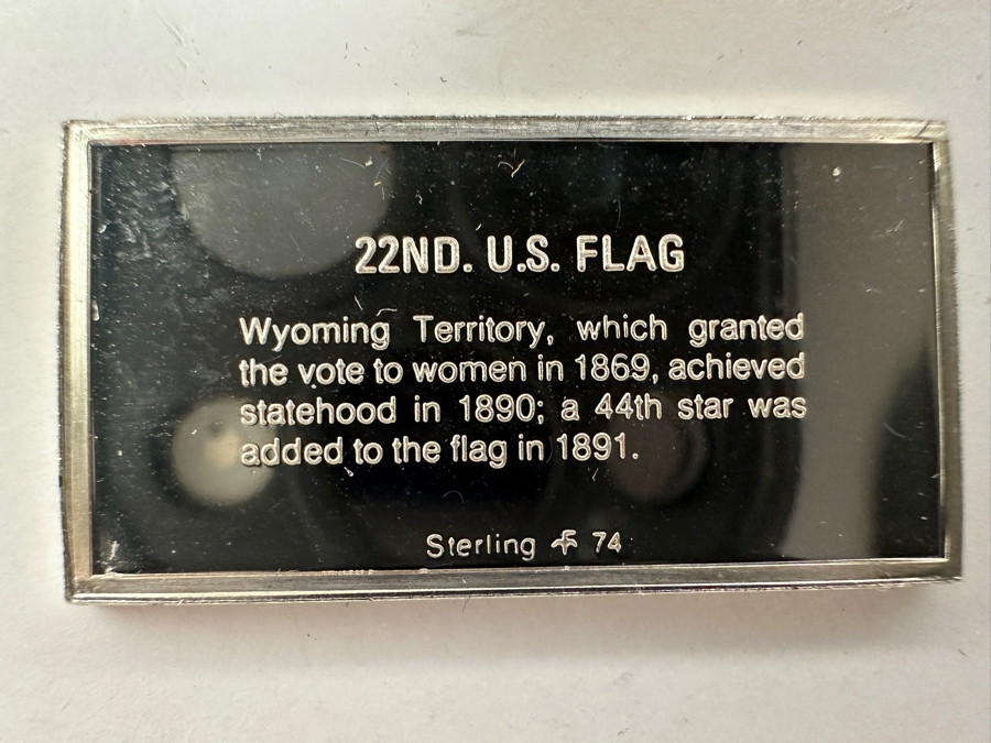 (42) Sterling Silver Ingots Franklin Mint Flags Of America Set With Official And Sovereign United States Flags (No Glass Top To Case) 12 X 5.5 Total Sterling Silver Weight 6.9oz [Photo 10]