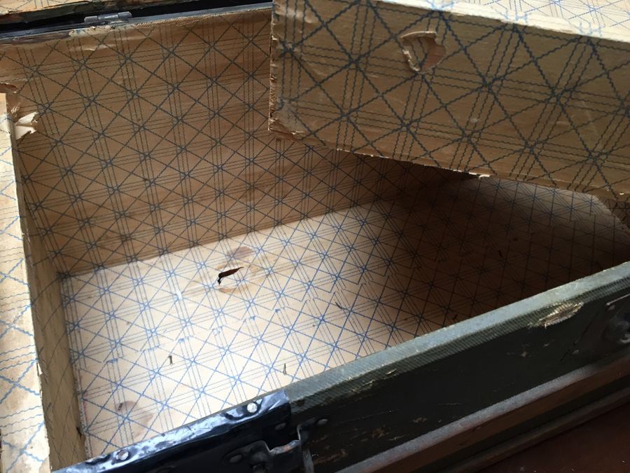 Vintage Trunk with Key [Photo 14]