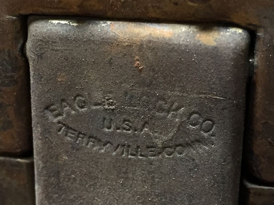 Vintage Trunk with Key [Photo 10]