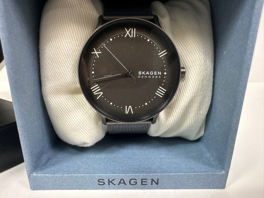 Pair Of Men's Skagen Denmark Wrist Watches [Photo 3]