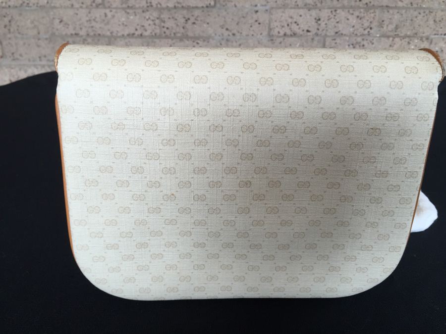 GUCCI Handbag with GUCCI Dust Cover [Photo 8]
