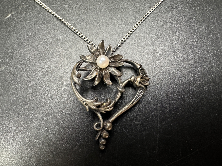 Sterling Silver Franklin Mint The Edelweiss Valentin Pendant With Sterling Silver 18' Chain Necklace 6.5g [Photo 2]