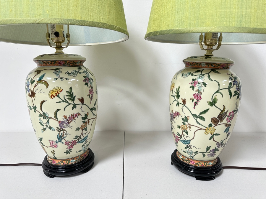 Pair Of Table Lamps 26'H [Photo 3]