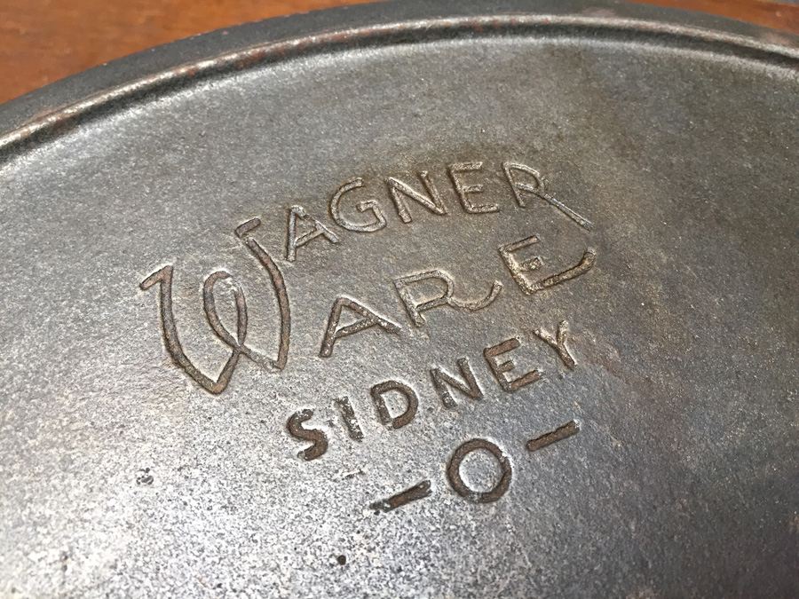 Vintage Very Large Wagner Ware 13 Cast Iron Skillet with Heat Ring, VERY NICE - Estimate $280 [Photo 2]