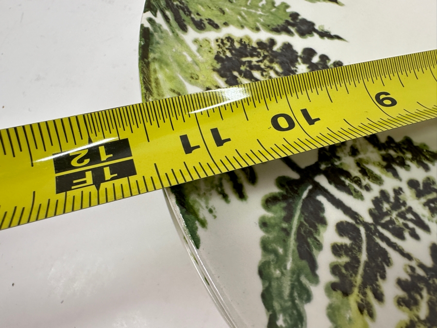 (7) Frontgate 11.5' Italian Earthenware Plates With Fern Design [Photo 5]