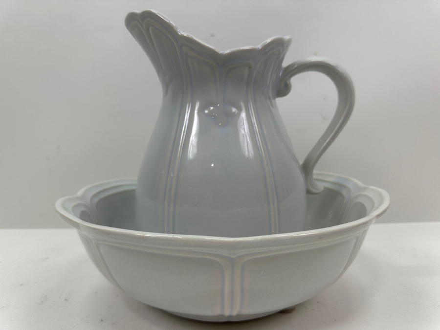 McCoy USA Pottery Pitcher 9.5H And Basin Bowl 11.5W Set [Photo 5]
