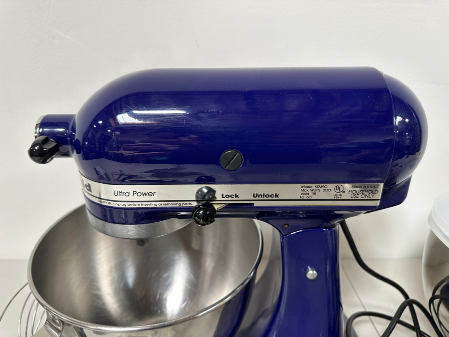 KitchenAid Mixer With Lots Of Accessories [Photo 4]
