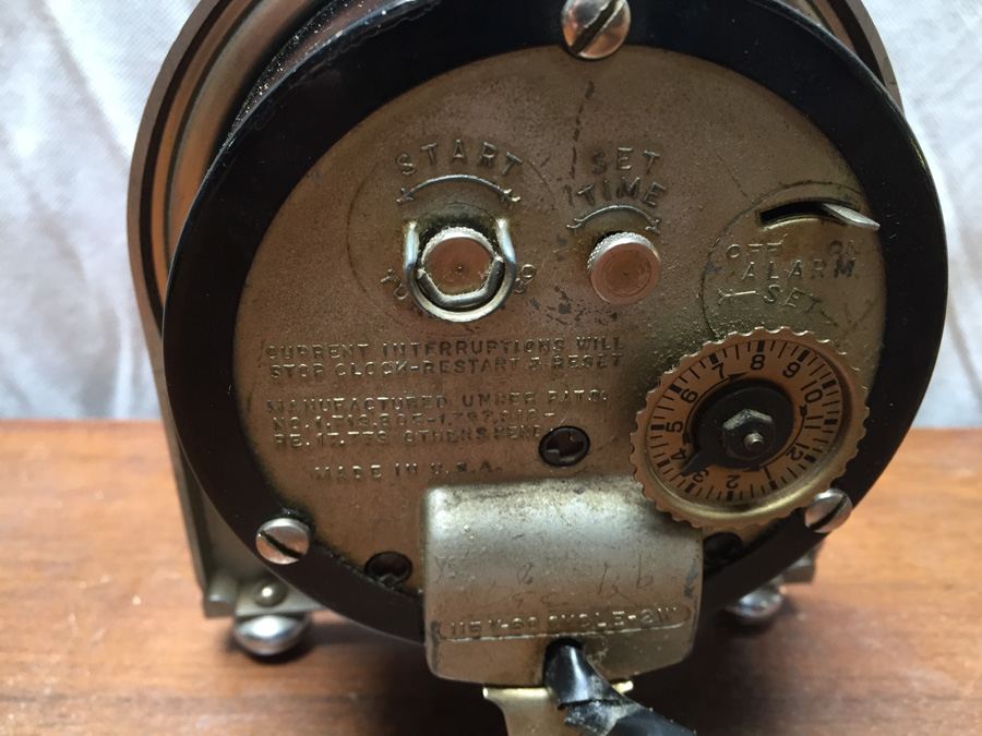 Hammond Synchronous Clock [Photo 10]