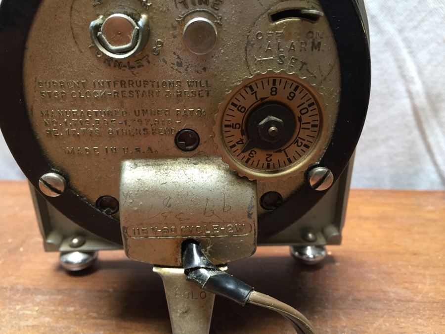 Hammond Synchronous Clock [Photo 12]