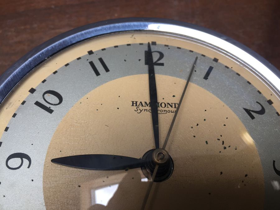 Hammond Synchronous Clock [Photo 5]