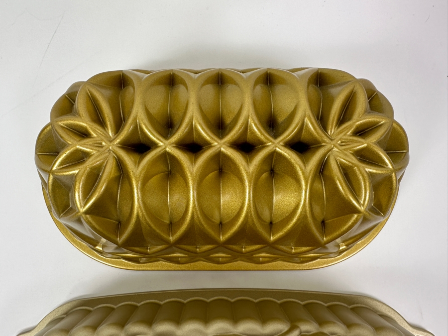 New Nordic Ware Pumpkin Wheat Loaf Pan 12' & Jubilee Loaf Pan 10' [Photo 4]