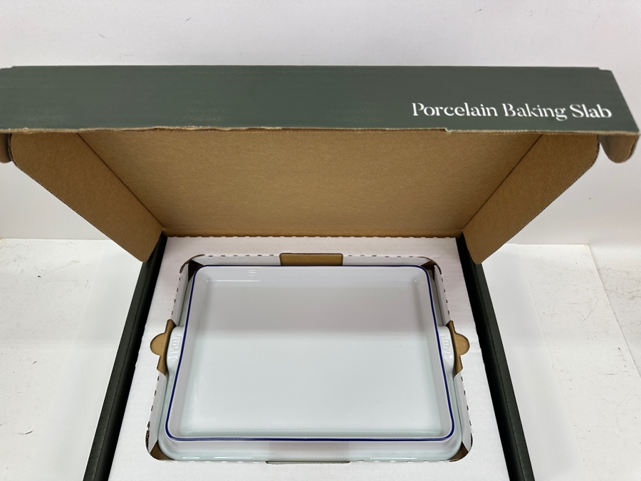 New White Porcelain Baking Slab By Made In Cookware 15W [Photo 2]