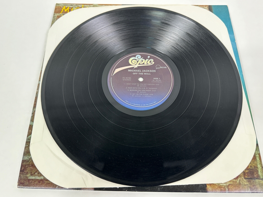 Vintage Michael Jackson Off The Wall Vinyl Record [Photo 4]