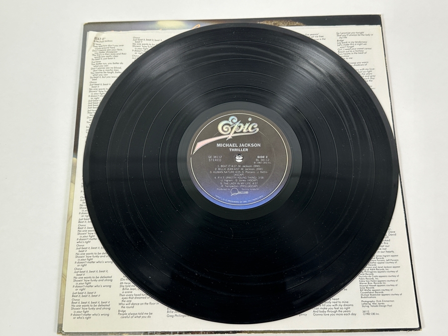 Vintage Michael Jackson Thriller Vinyl Record [Photo 10]