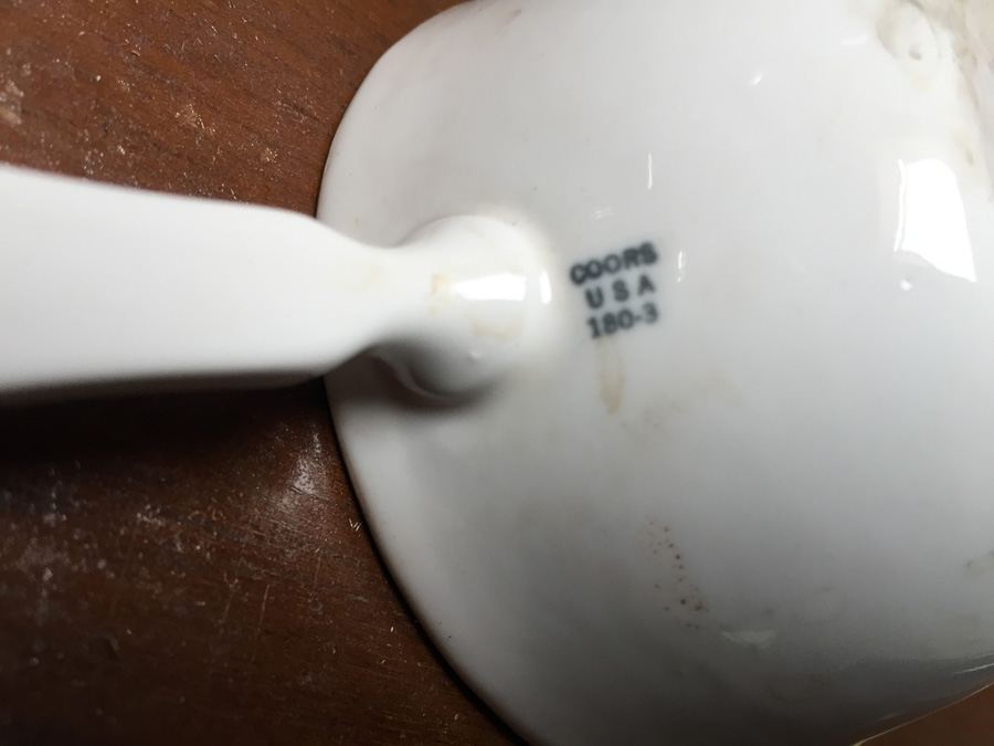 HUGE Vintage Chemistry Lab with Pyrex Glass and Vintage Bottles [Photo 66]