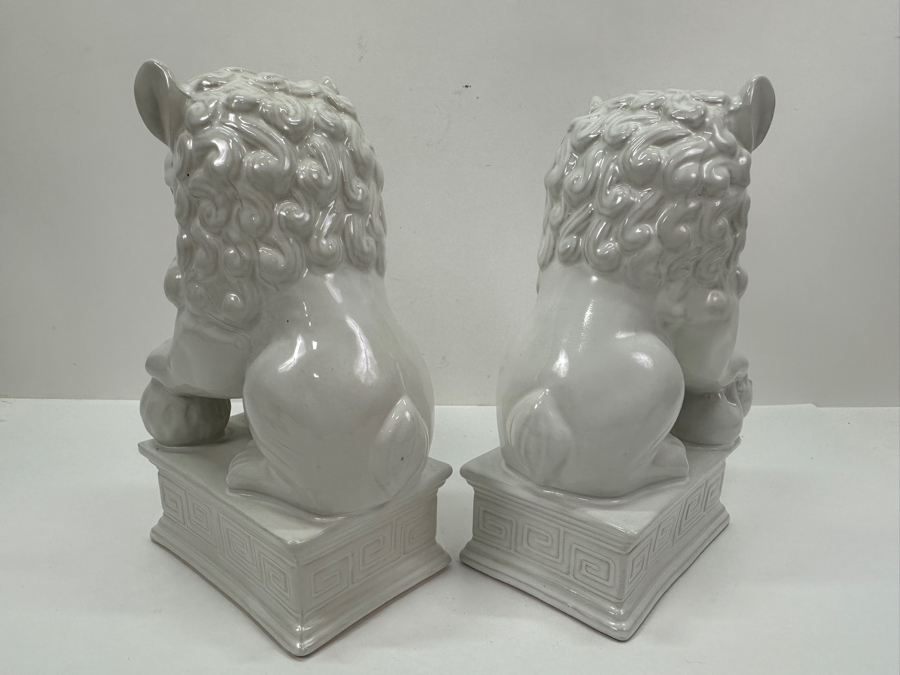 Pair Of Ballard Designs White Ceramic Foo Dog Sculptures 10.25'H [Photo 5]