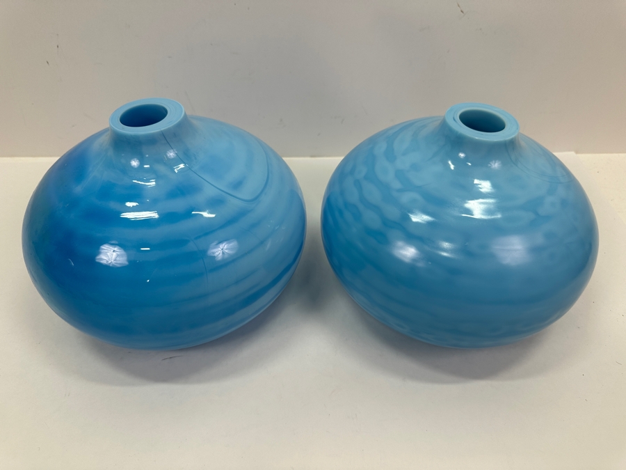 Pair Of Frontgate Blue Glass Vases Made In India 6'H [Photo 2]