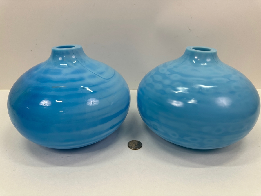 Pair Of Frontgate Blue Glass Vases Made In India 6'H [Photo 3]