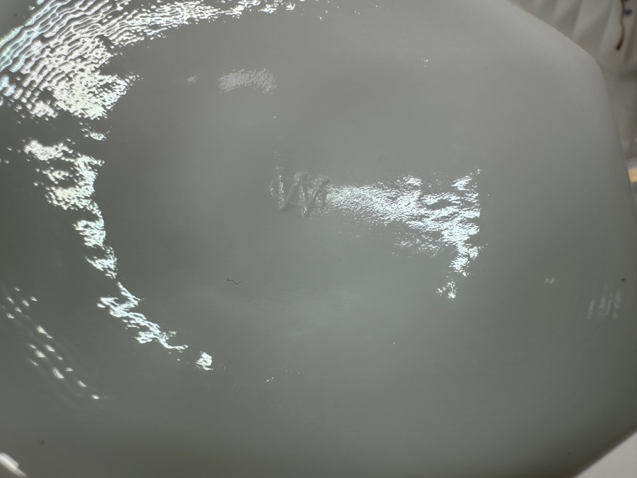 Vintage Westmoreland Milk Glass: Pedestal Covered Wedding Cake Box 9.5H & 'Roses & Bows' Pedestal Bowl [Photo 5]