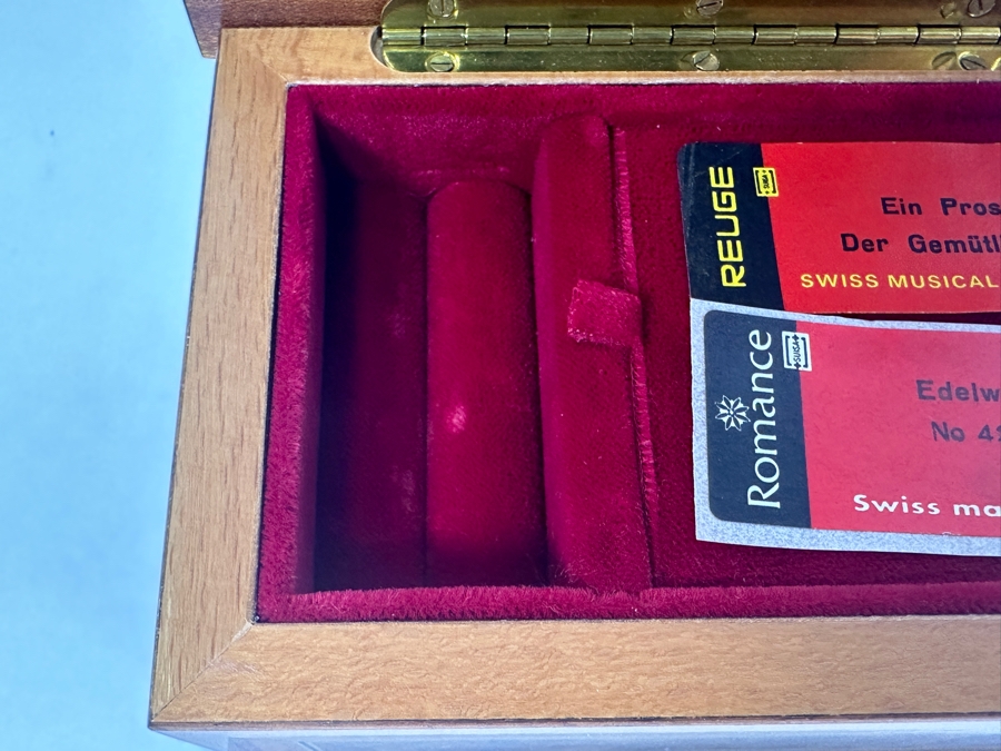 Wooden Musical Jewelry Box Reuge 5W X 3.5D X 2.5H [Photo 6]