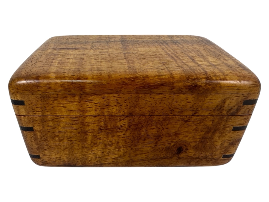 Handcrafted Hawaiian Koa Wooden Box Woodcraft By Roy Tsumoto 6W X 4D X 3H Retails $135