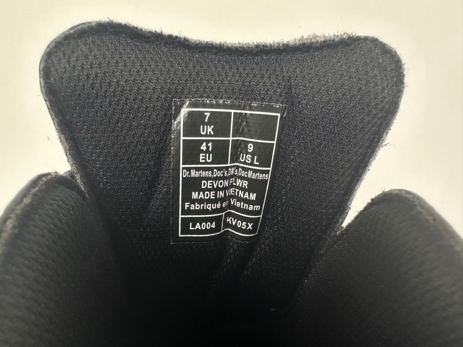 New Dr. Martens Boots Devon Flower Ankle Boot Size 41- US Men's 8 /US Women's 10 [Photo 8]