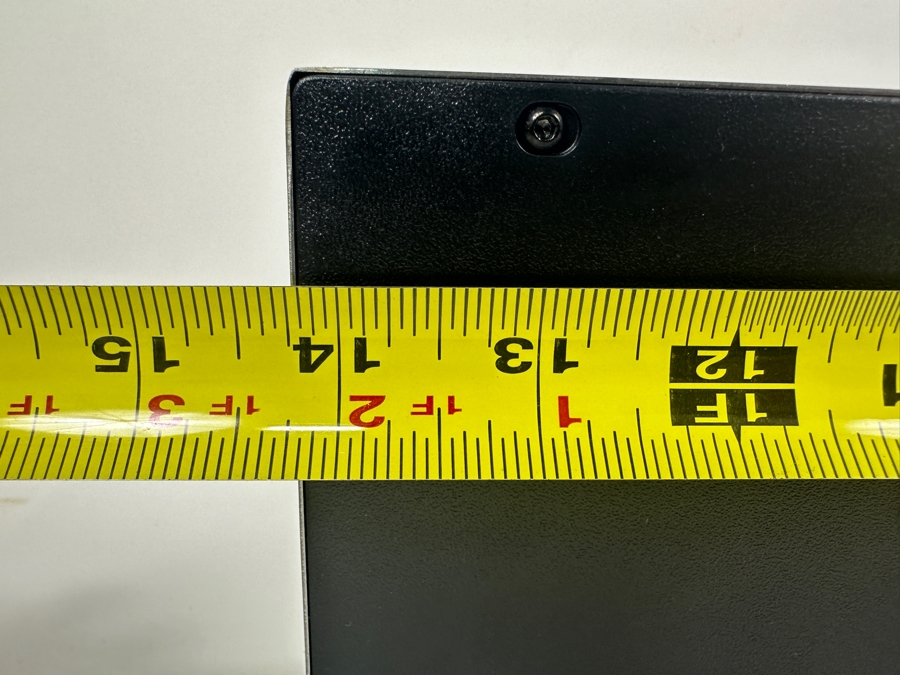 Victrola Flip Clock Model VC-425 14.25W X 3.5D X 6.5H [Photo 6]