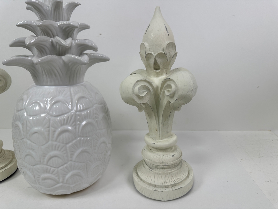 Pair Of Wooden Fleur-de-lis Sculptures 12H And White Ceramic Pineapple Sculpture 13.5H [Photo 4]