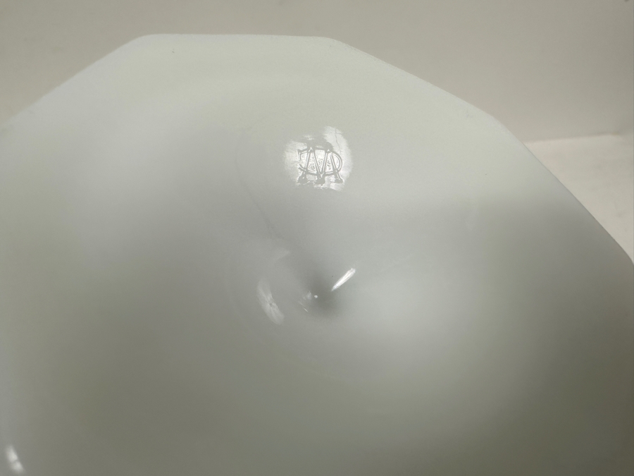 (2) Westmoreland Milk Glass: Cachepot Planter 4H And Vase 7H [Photo 7]