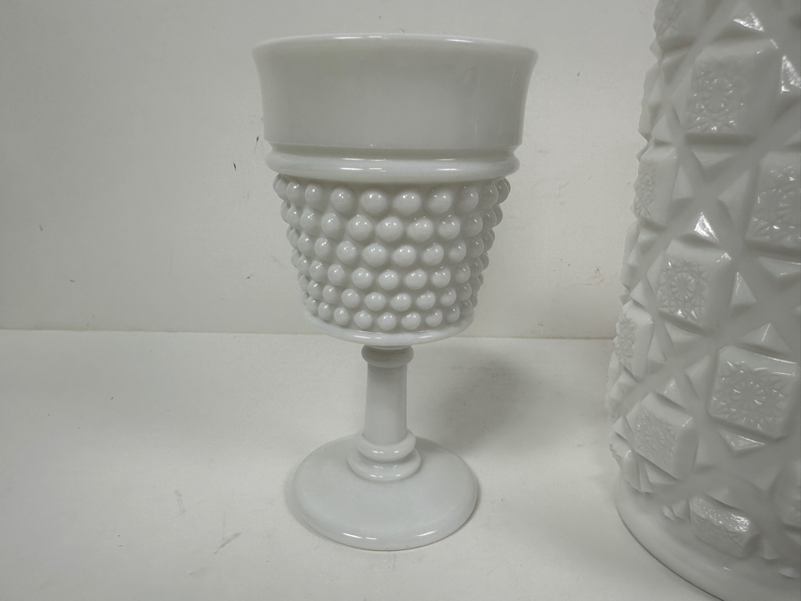 Vintage Westmoreland Milk Glass Pitcher 8.5H And (2) Milk Glass Chalices 6.5H [Photo 5]