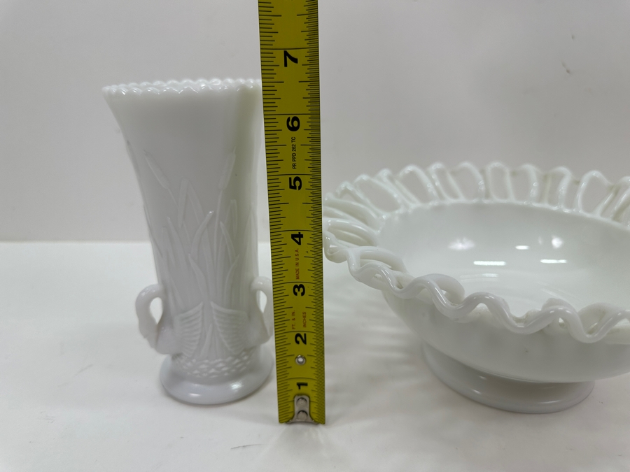 (3) Vintage Milk Glass Footed Bowls [Photo 16]
