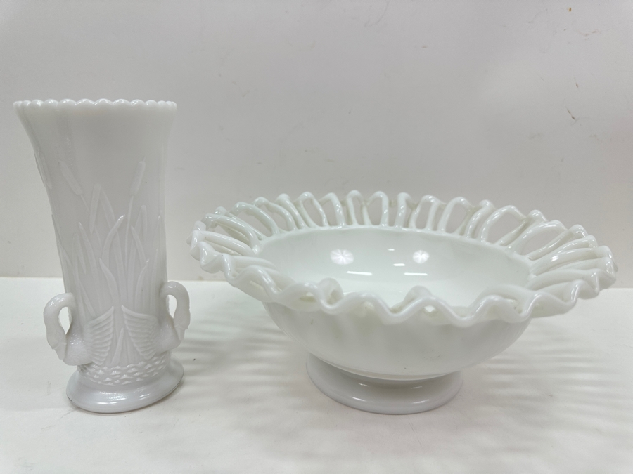 (3) Vintage Milk Glass Footed Bowls [Photo 10]