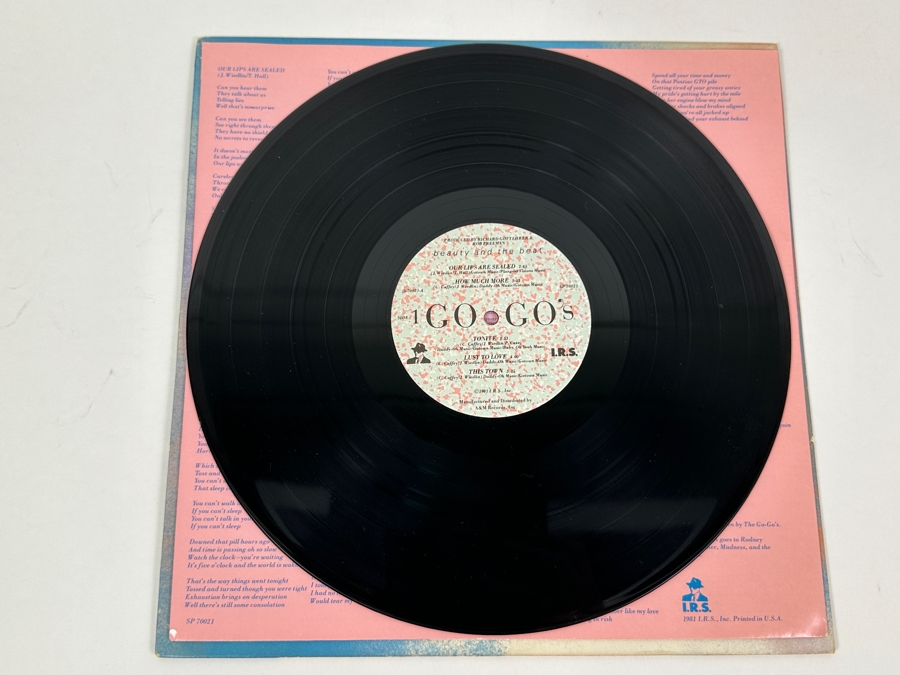 Vintage Go Go’s Beauty And The Beat Vinyl Record [Photo 4]
